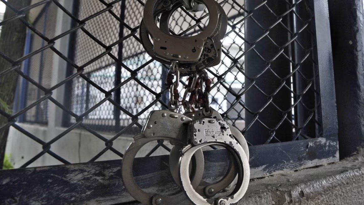 Arrestan a sospechoso de asesinato de una madre y tres hijas en Sonora, México