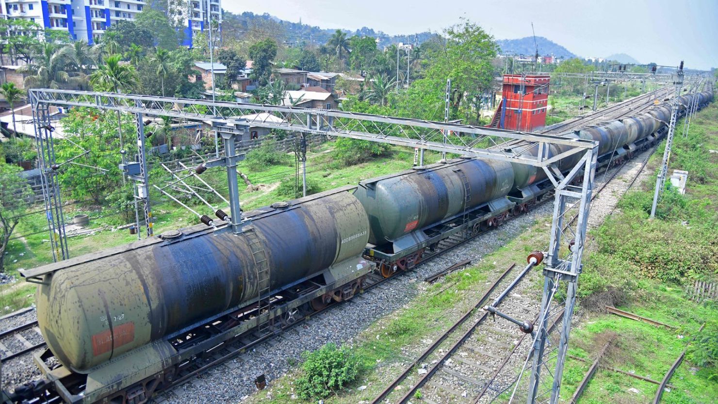 Trump planea imponer una "penalización" adicional a India por ser cliente de Rusia, por encima del arancel del 25 %