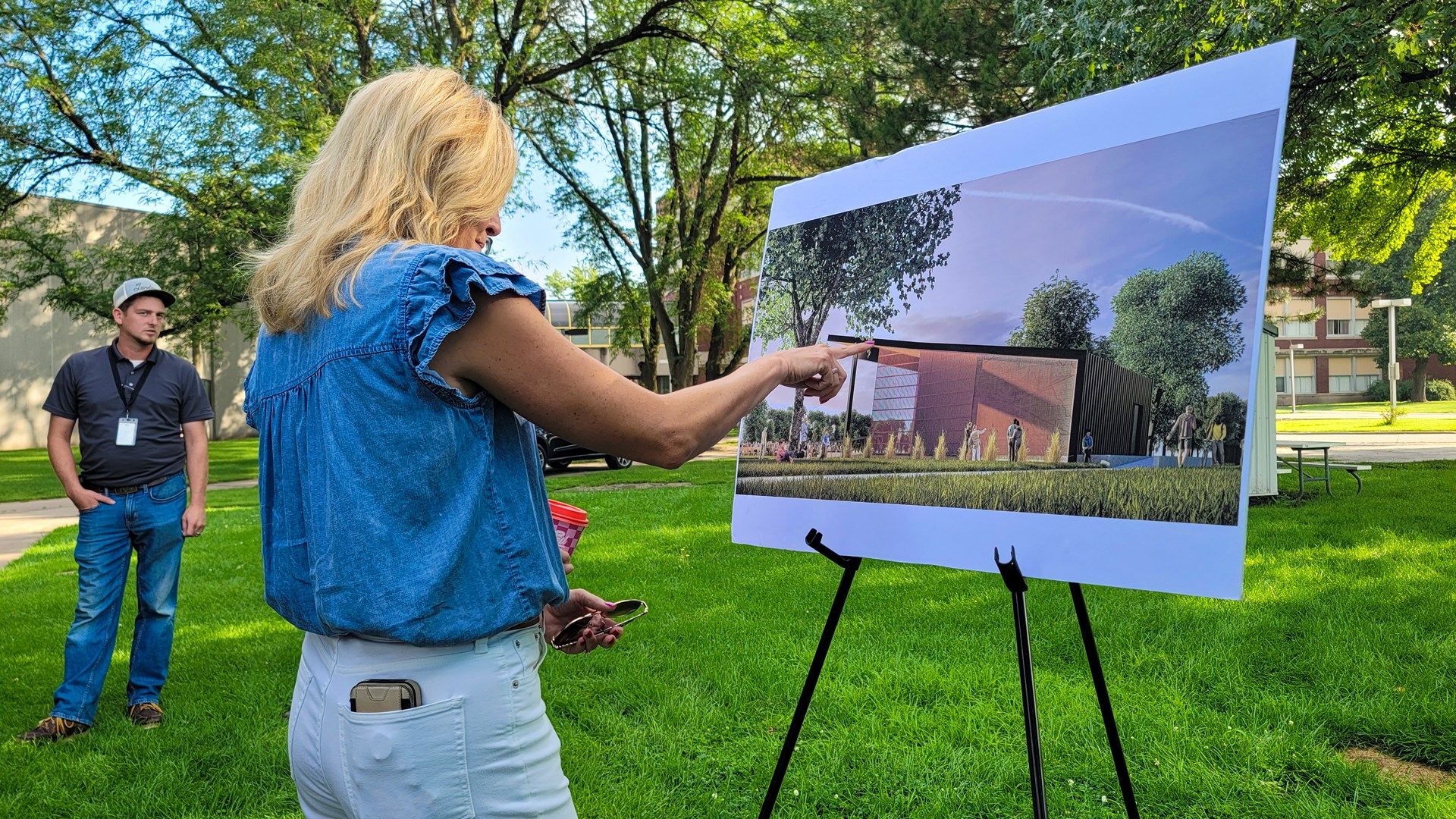 Policía de Fremont da breves declaraciones del incidente de atropello y fuga en protesta