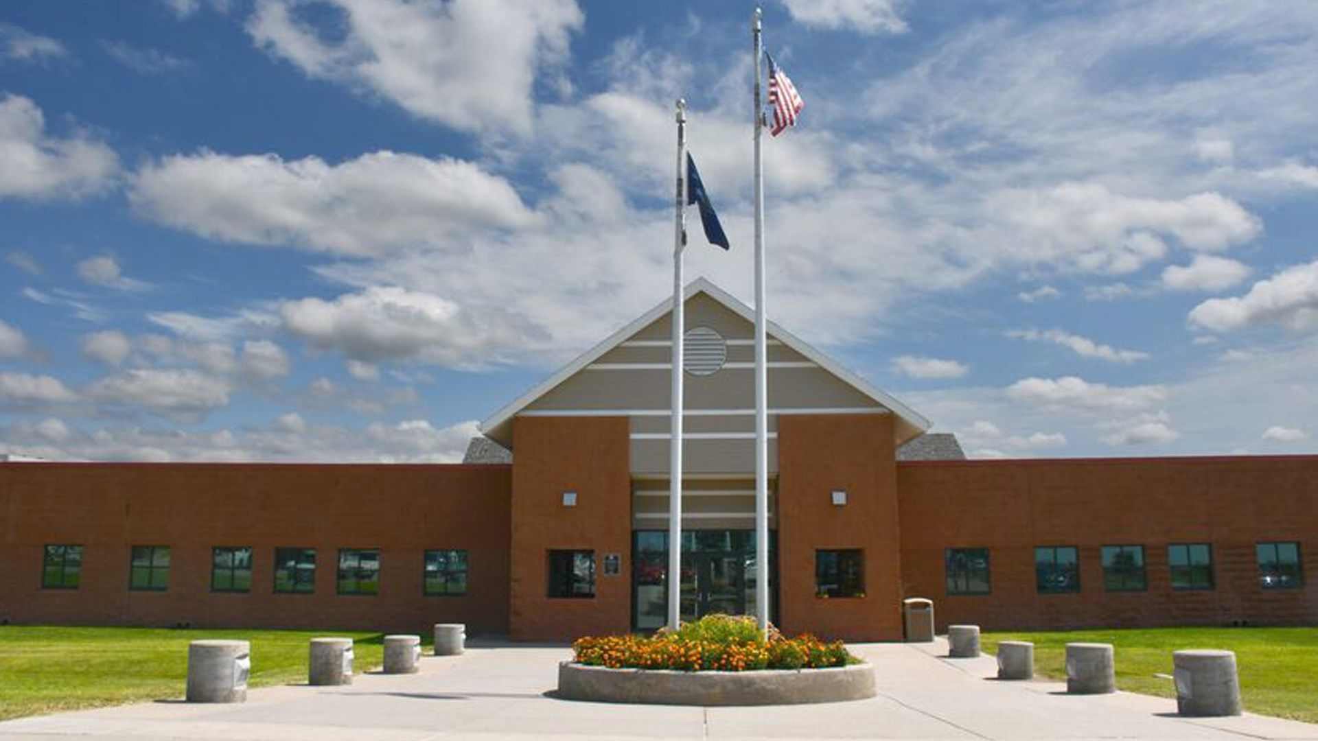 Juez federal se pone del lado del migrante detenido en McCook en demanda de ACLU Nebraska